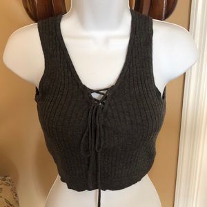 Grey sleeveless crop top size small Forever 21